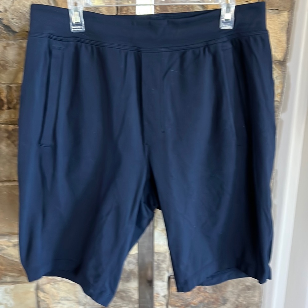 Men’s lululemon shorts